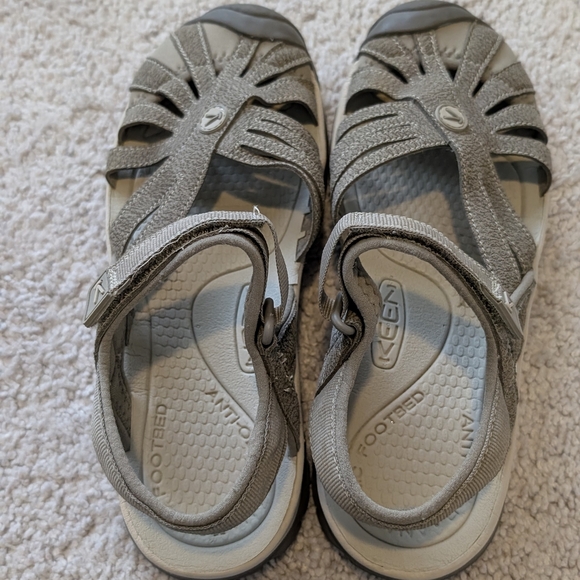 KEEN Rose Sandals Womens Size 7.5 Brindle/Shitake 1016729 Hiking Toe Bumper Arch - Picture 3 of 12